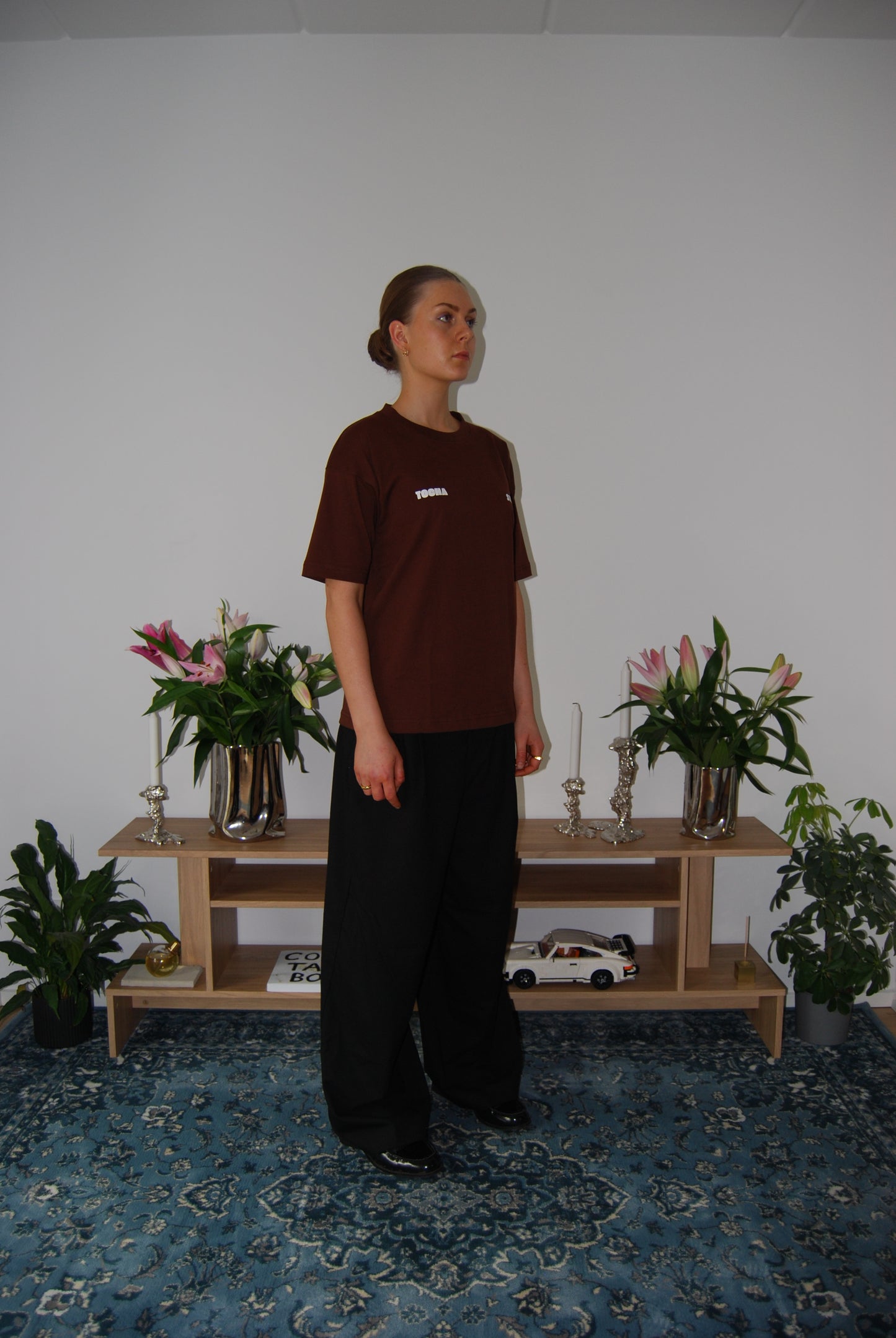 Lily T-shirt (Brown)